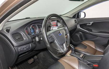 Volvo V40 II рестайлинг, 2015 год, 1 490 000 рублей, 16 фотография