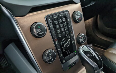 Volvo V40 II рестайлинг, 2015 год, 1 490 000 рублей, 27 фотография