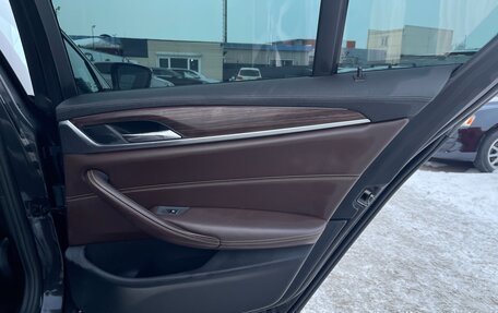 BMW 5 серия, 2017 год, 3 750 000 рублей, 18 фотография