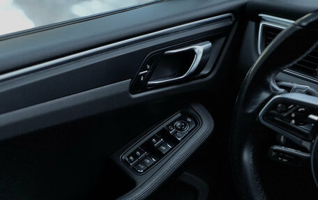 Porsche Macan I рестайлинг, 2018 год, 4 499 000 рублей, 25 фотография