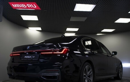 BMW 7 серия, 2021 год, 6 000 000 рублей, 40 фотография