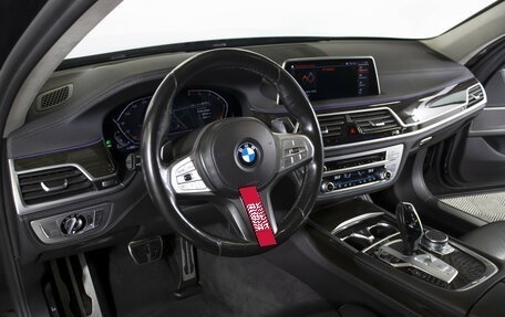 BMW 7 серия, 2021 год, 6 000 000 рублей, 34 фотография