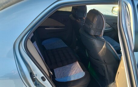 Toyota Belta, 2010 год, 630 000 рублей, 6 фотография