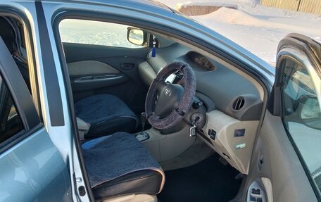 Toyota Belta, 2010 год, 630 000 рублей, 11 фотография