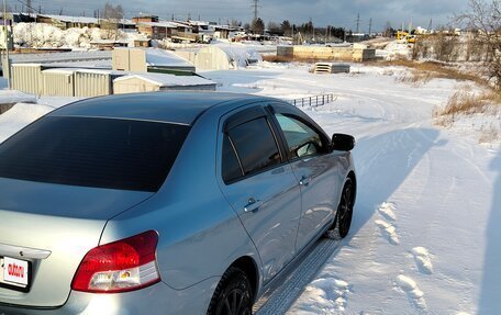 Toyota Belta, 2010 год, 630 000 рублей, 4 фотография