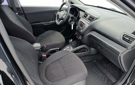 KIA Rio III рестайлинг, 2013 год, 840 000 рублей, 20 фотография