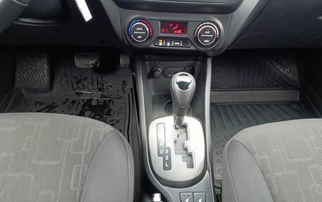 KIA Rio III рестайлинг, 2013 год, 840 000 рублей, 25 фотография