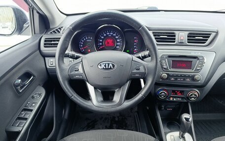 KIA Rio III рестайлинг, 2013 год, 840 000 рублей, 23 фотография