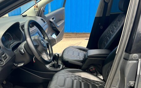 Volkswagen Polo VI (EU Market), 2013 год, 850 000 рублей, 15 фотография