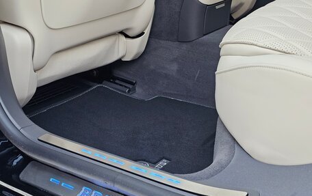 Mercedes-Benz S-Класс, 2025 год, 22 500 000 рублей, 39 фотография