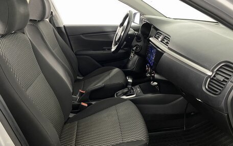 KIA Rio IV, 2018 год, 1 235 000 рублей, 13 фотография