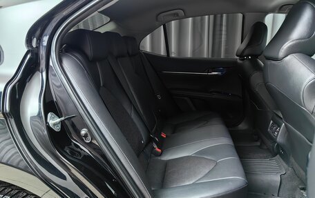 Toyota Camry, 2021 год, 3 099 000 рублей, 8 фотография