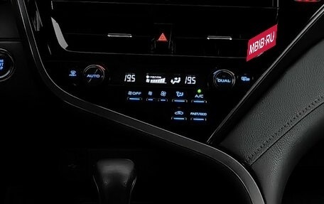 Toyota Camry, 2021 год, 3 099 000 рублей, 12 фотография