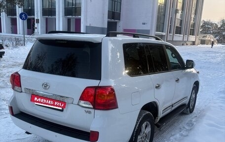Toyota Land Cruiser 200, 2012 год, 2 850 000 рублей, 6 фотография