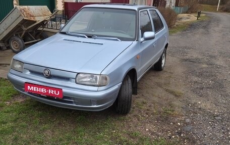 Skoda Felicia I рестайлинг, 1995 год, 220 000 рублей, 1 фотография