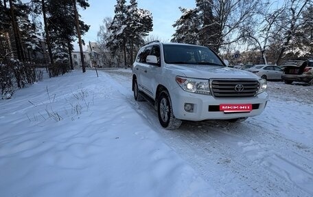 Toyota Land Cruiser 200, 2012 год, 2 850 000 рублей, 7 фотография