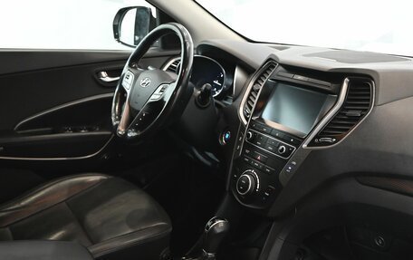 Hyundai Santa Fe III рестайлинг, 2018 год, 2 500 000 рублей, 16 фотография