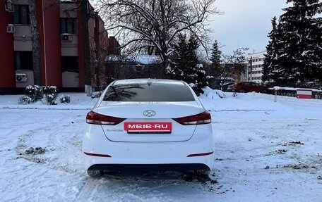 Hyundai Elantra VI рестайлинг, 2017 год, 1 400 000 рублей, 5 фотография