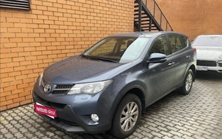 Toyota RAV4, 2013 год, 1 597 000 рублей, 2 фотография