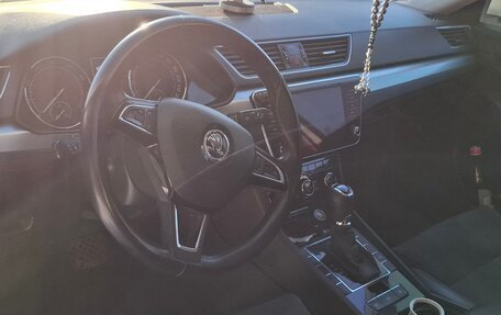 Skoda Superb III рестайлинг, 2017 год, 1 700 000 рублей, 8 фотография