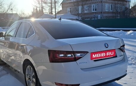 Skoda Superb III рестайлинг, 2017 год, 1 700 000 рублей, 3 фотография