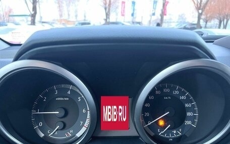 Toyota Land Cruiser Prado 150 рестайлинг 2, 2015 год, 3 700 000 рублей, 12 фотография