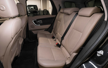 Land Rover Discovery Sport I рестайлинг, 2018 год, 2 490 000 рублей, 12 фотография