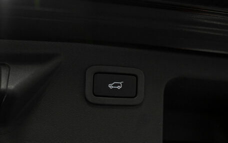 Land Rover Discovery Sport I рестайлинг, 2018 год, 2 490 000 рублей, 27 фотография