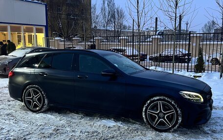 Mercedes-Benz C-Класс, 2019 год, 3 250 000 рублей, 1 фотография