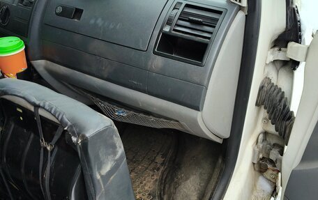 Volkswagen Caravelle T5, 2007 год, 790 000 рублей, 20 фотография