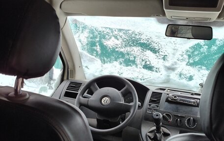 Volkswagen Caravelle T5, 2007 год, 790 000 рублей, 30 фотография