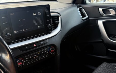 KIA cee'd III, 2019 год, 1 300 000 рублей, 11 фотография