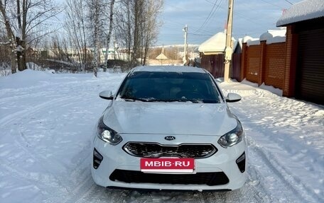 KIA cee'd III, 2019 год, 1 300 000 рублей, 2 фотография