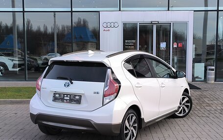 Toyota Aqua I, 2016 год, 980 000 рублей, 5 фотография