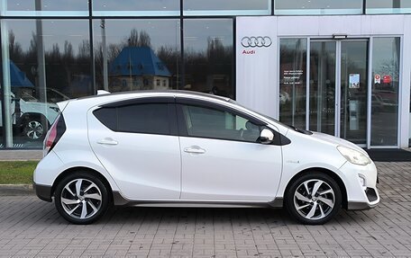 Toyota Aqua I, 2016 год, 980 000 рублей, 4 фотография