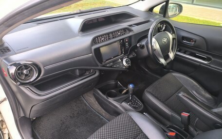 Toyota Aqua I, 2016 год, 980 000 рублей, 27 фотография