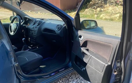 Ford Fiesta, 2006 год, 280 000 рублей, 2 фотография