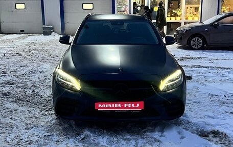 Mercedes-Benz C-Класс, 2019 год, 3 250 000 рублей, 2 фотография