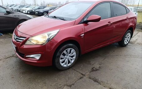 Hyundai Solaris II рестайлинг, 2016 год, 920 000 рублей, 1 фотография