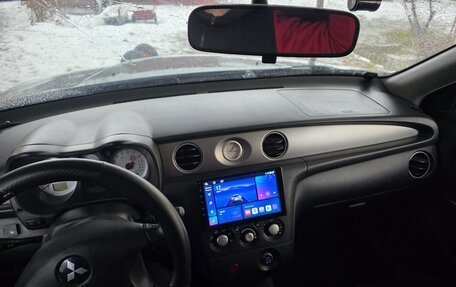 Mitsubishi Outlander III рестайлинг 3, 2005 год, 700 000 рублей, 5 фотография