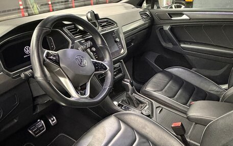 Volkswagen Tiguan II, 2020 год, 3 840 000 рублей, 8 фотография