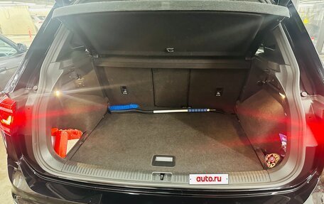 Volkswagen Tiguan II, 2020 год, 3 840 000 рублей, 6 фотография