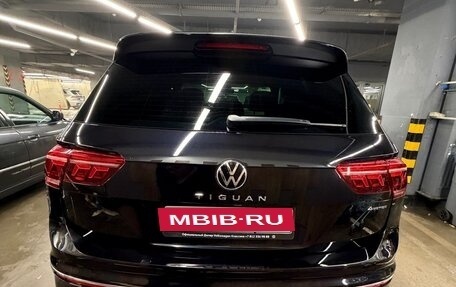 Volkswagen Tiguan II, 2020 год, 3 840 000 рублей, 16 фотография