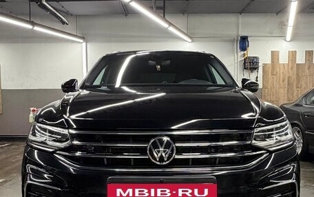 Volkswagen Tiguan II, 2020 год, 3 840 000 рублей, 10 фотография