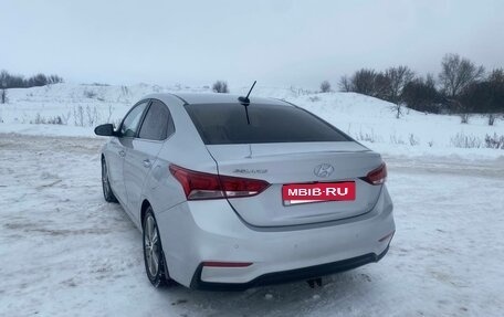 Hyundai Solaris II рестайлинг, 2019 год, 1 400 000 рублей, 5 фотография