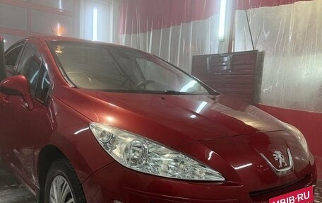 Peugeot 408 I рестайлинг, 2013 год, 900 000 рублей, 3 фотография