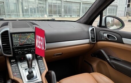 Porsche Cayenne III, 2012 год, 2 490 000 рублей, 25 фотография