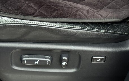 Toyota Land Cruiser 200, 2011 год, 3 450 000 рублей, 15 фотография