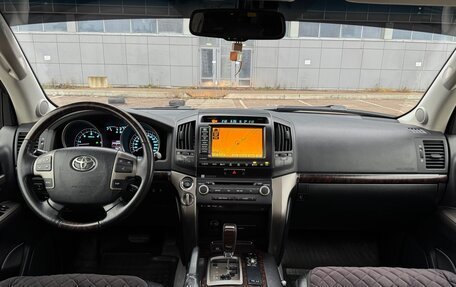 Toyota Land Cruiser 200, 2011 год, 3 450 000 рублей, 27 фотография