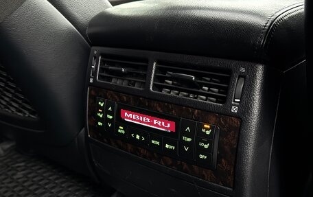 Toyota Land Cruiser 200, 2011 год, 3 450 000 рублей, 31 фотография